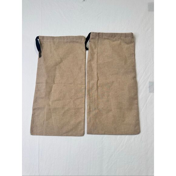 Gucci (2) dust bags, size 8 x 17 - Picture 5 of 5
